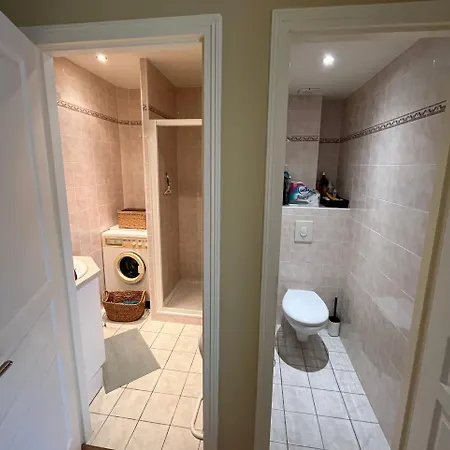 Apartment Le Marco Polo T3 Les Pieds Dans L 'eau Et Garage Le Grau-du-Roi